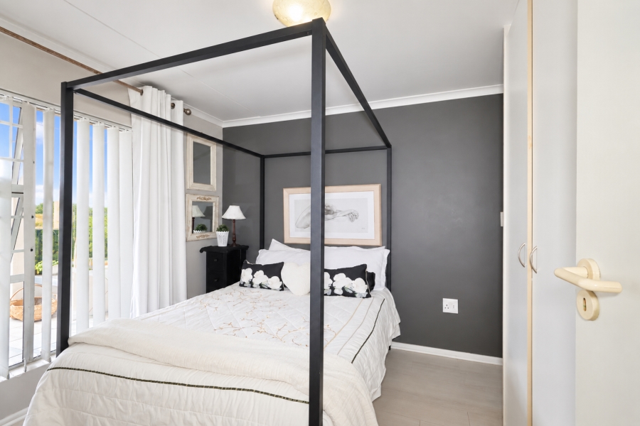 1 Bedroom Property for Sale in Big Bay Western Cape